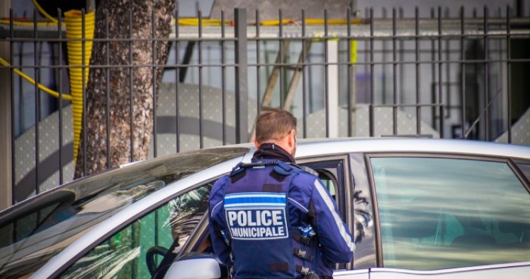 Une opération de police en cours contre les taxis clandestins à Marne-la-vallée